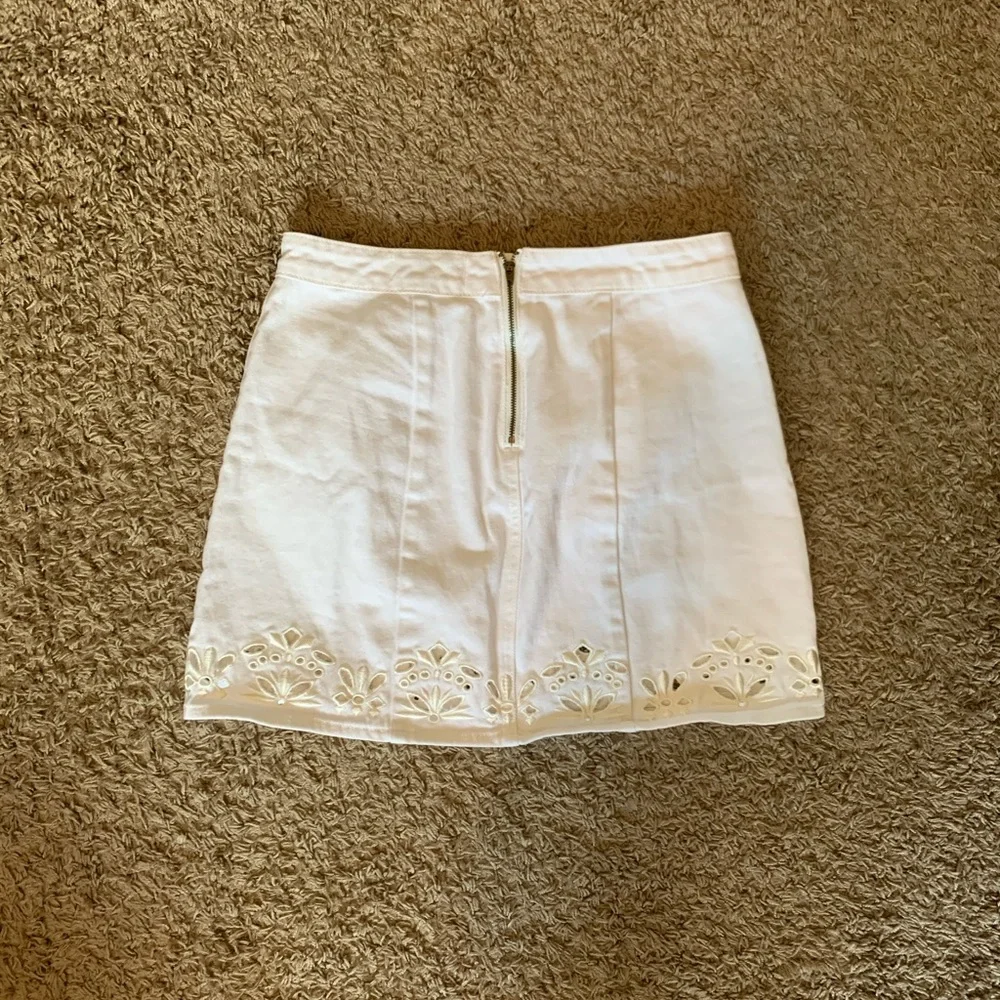 Pacsun white denim skirt - Picture 3 of 4